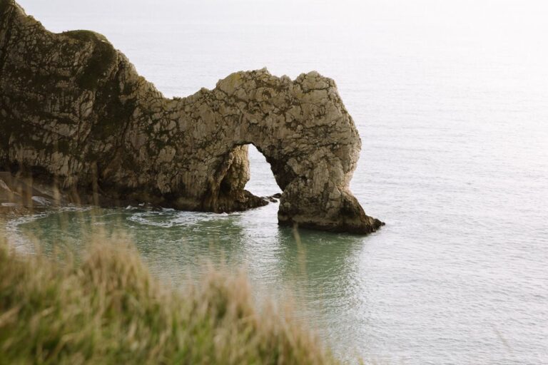 Lulworth Cove To Durdle Door Walk – A Complete Guide | Anywhere We Roam