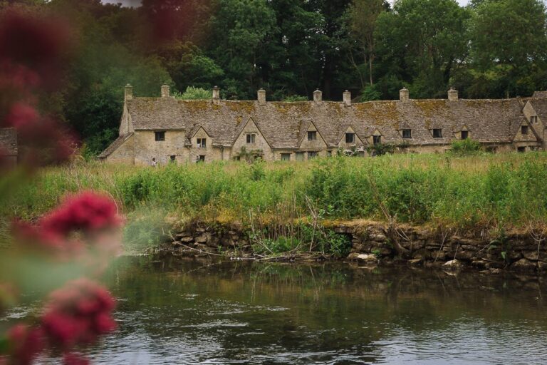 10 Cotswolds Day Trips – 1 Day Itineraries + Tours From London | Anywhere We Roam
