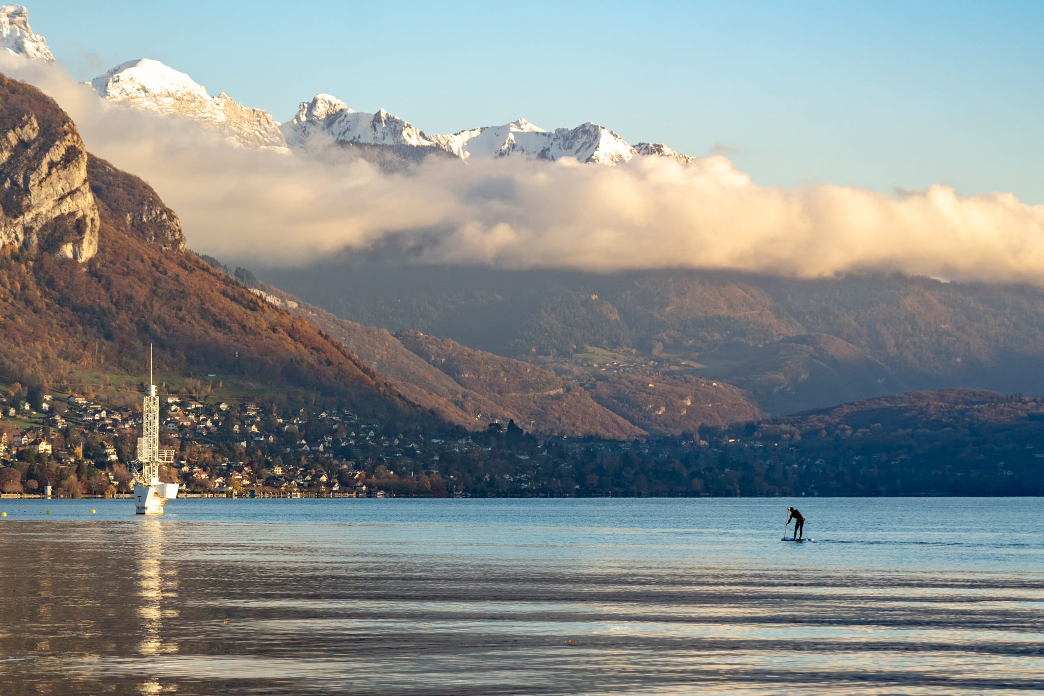 Exploring rivers and lakes by kayak or SUP, like Lake Annecy, are some of the best things to do in France